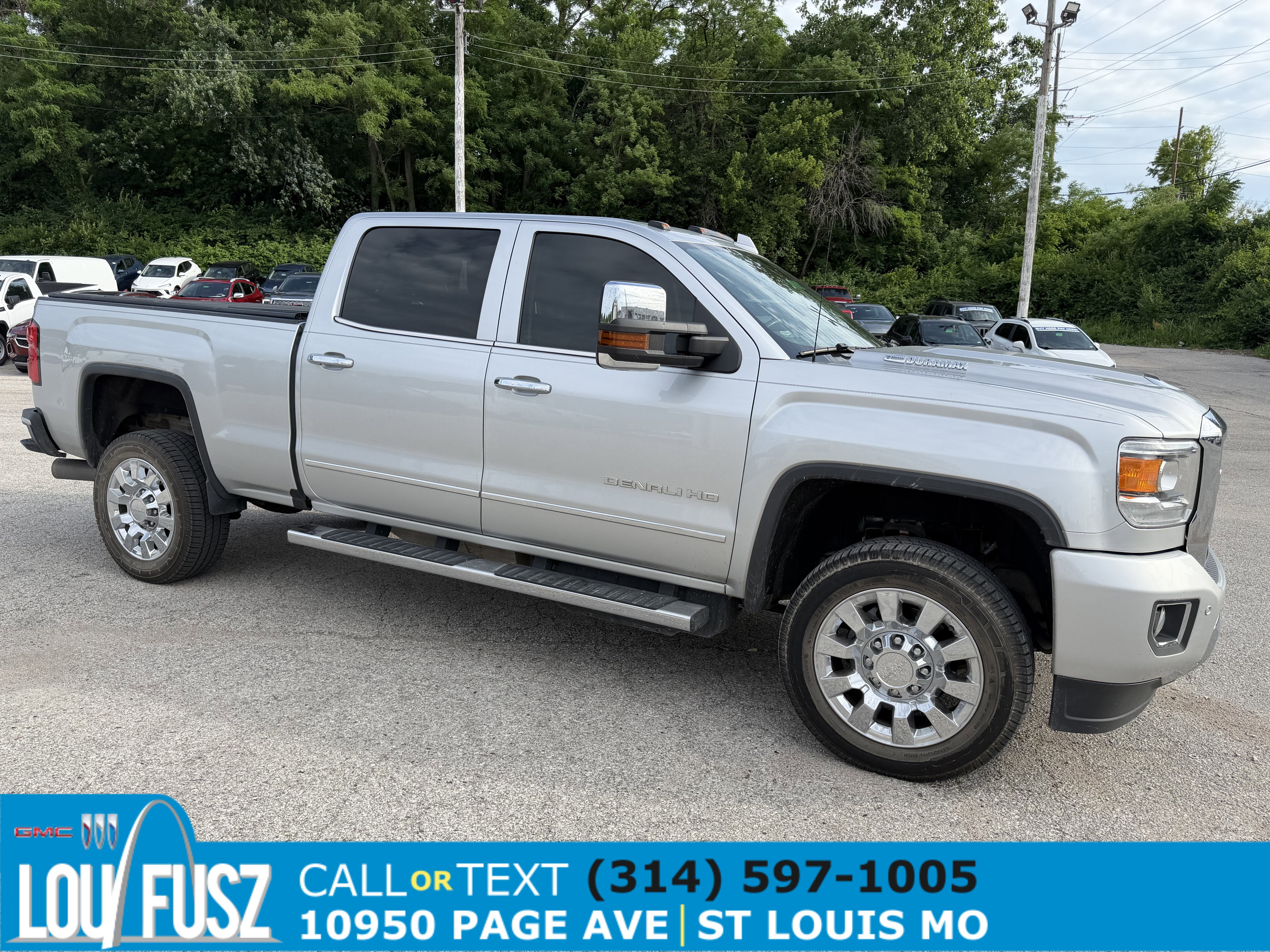 2017 GMC Sierra 4WD Crew Cab Standard Box Denali's photo