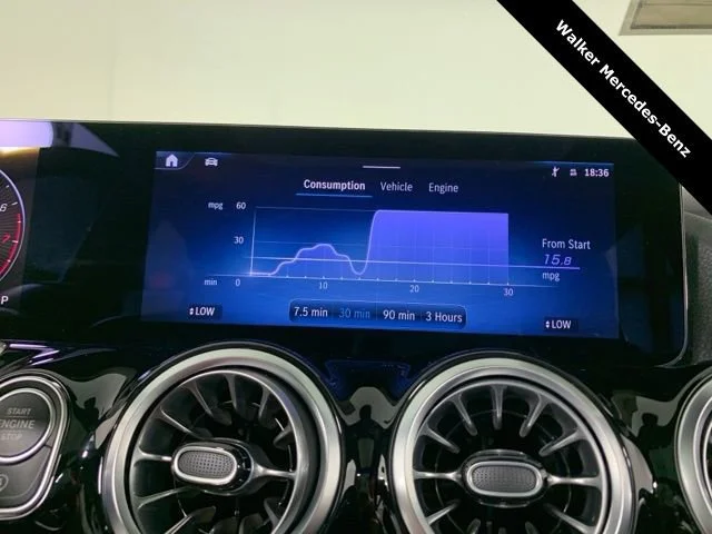 New 2025 Polar White Mercedes-Benz GLA 250 image 61