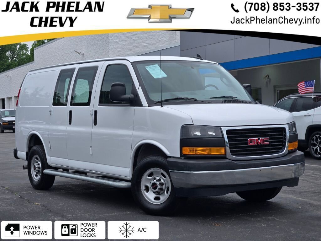 2024 GMC Savana 2500's photo
