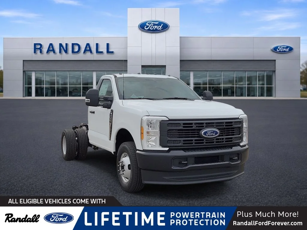 2026 Ford Chassis Cab