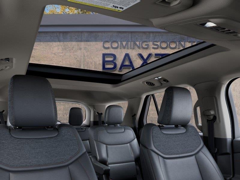 New 2027 Avalanche Gray Ford Active image 23