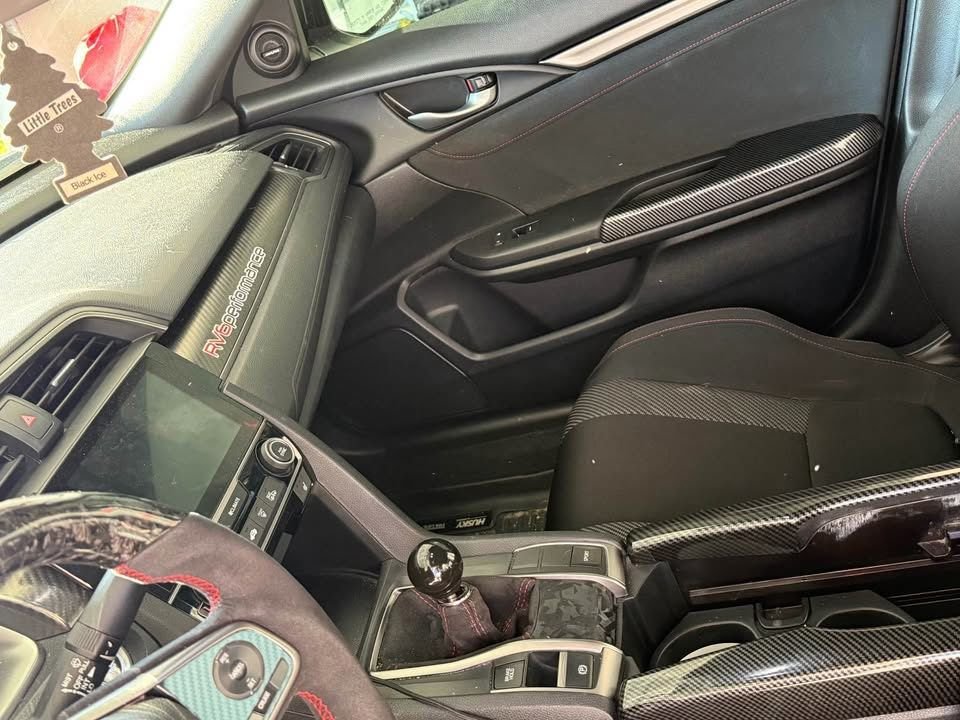 Used 2018 Gray Honda Si image 8