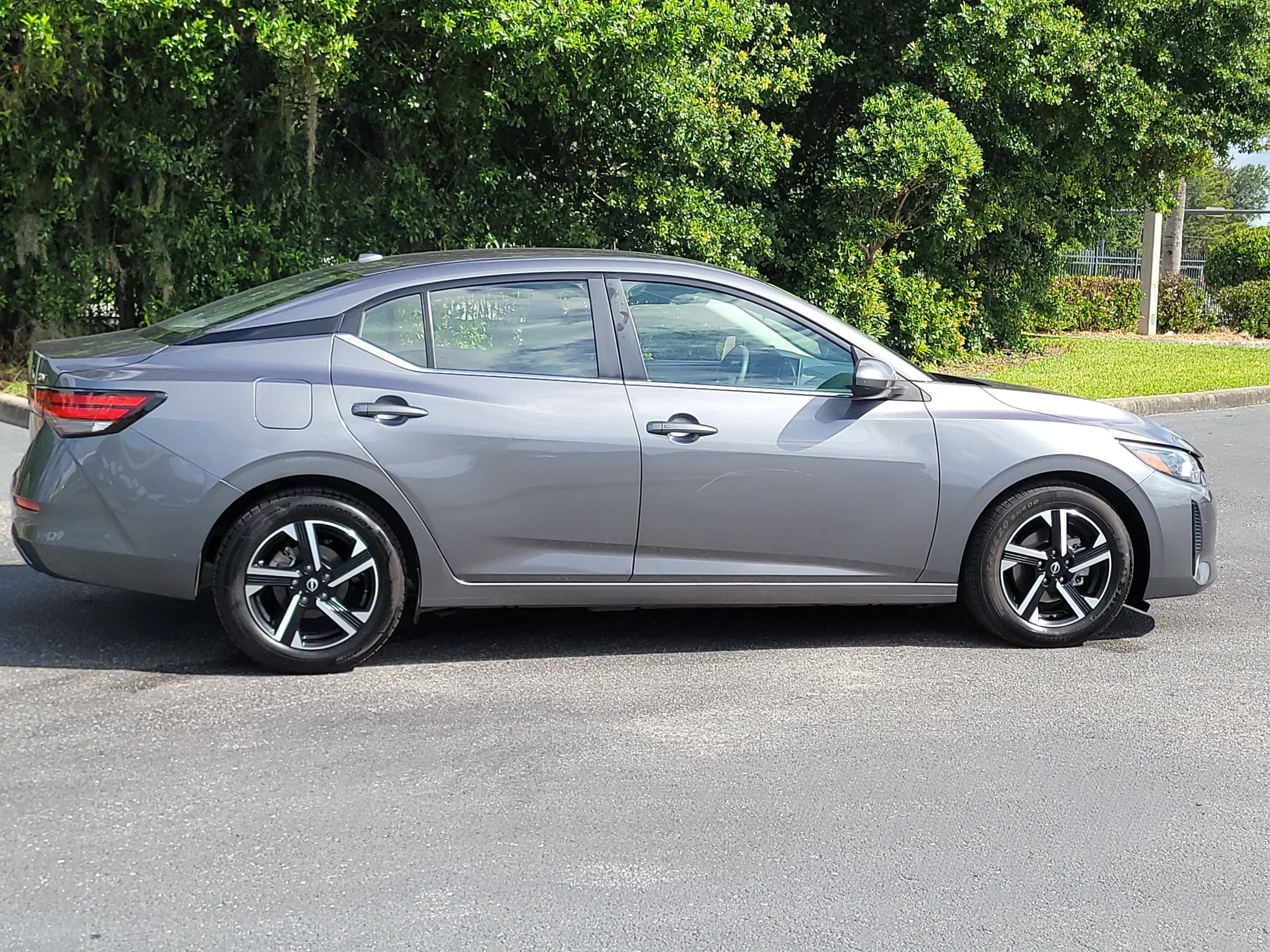 Used 2024 Gun Metallic Nissan SV image 7