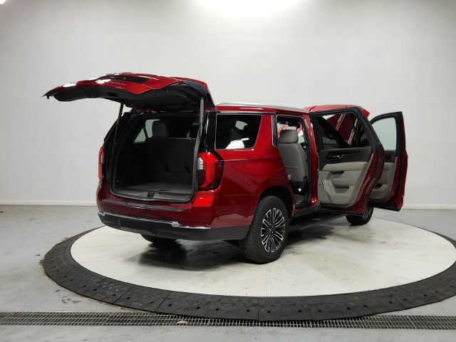 Used 2025 Red GMC Elevation image 16