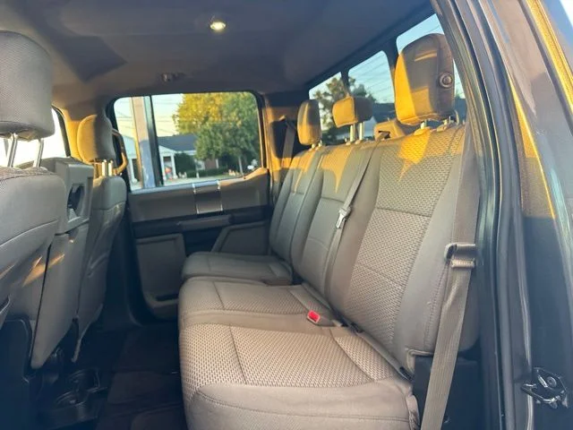 Used 2015 Silver Ford XLT image 14