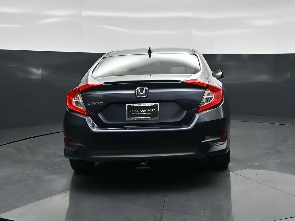 Used 2018 Blue Honda EX-T image 21