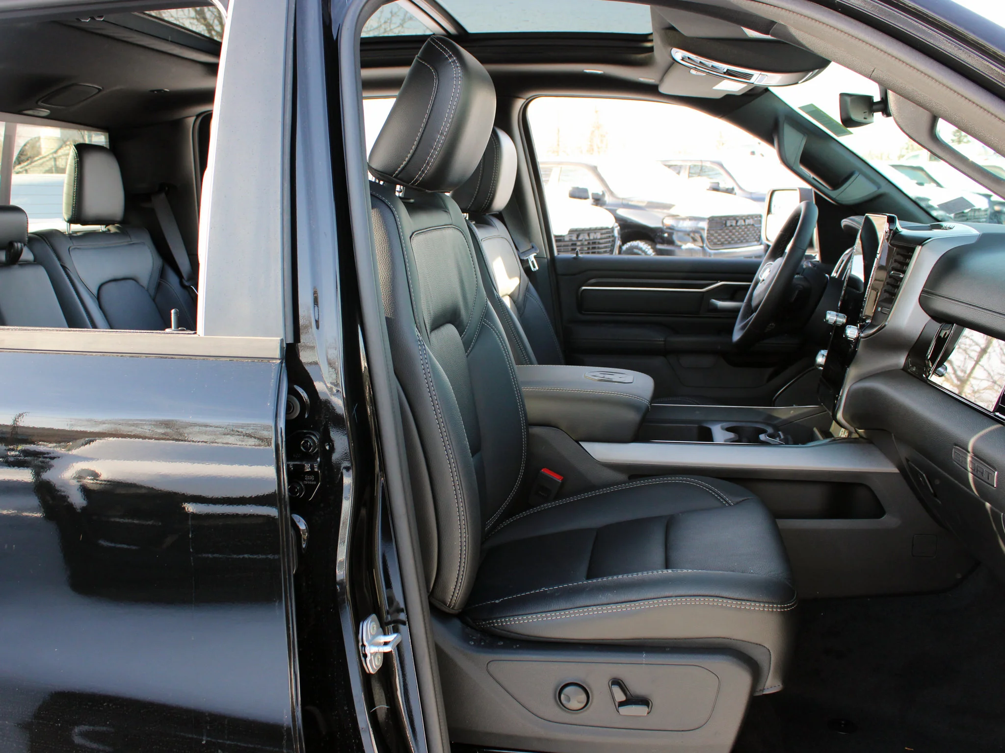 New 2026 Black RAM Sport* image 13