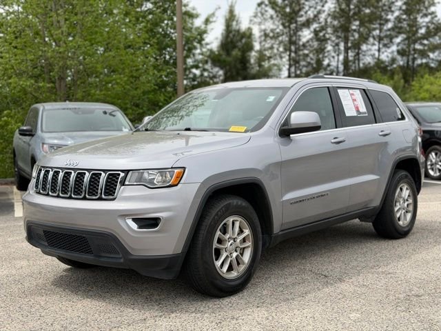 Used 2020 Silver Jeep Laredo E image 3