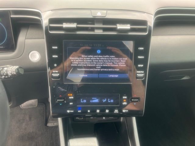 Certified Used 2023 Calypso Red Hyundai SEL image 17