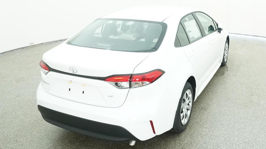 New 2026 Ice Cap Toyota LE image 22