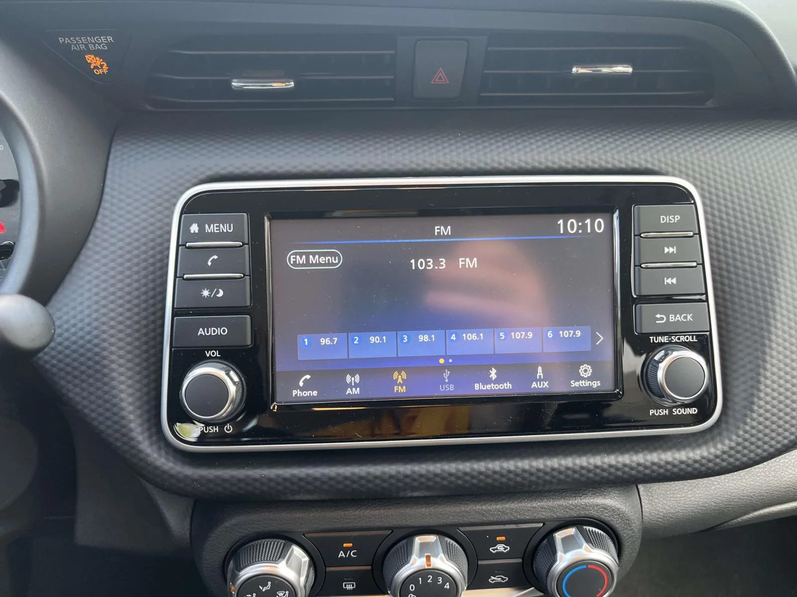2025 Nissan KICKS PLAY Base - Photo 17