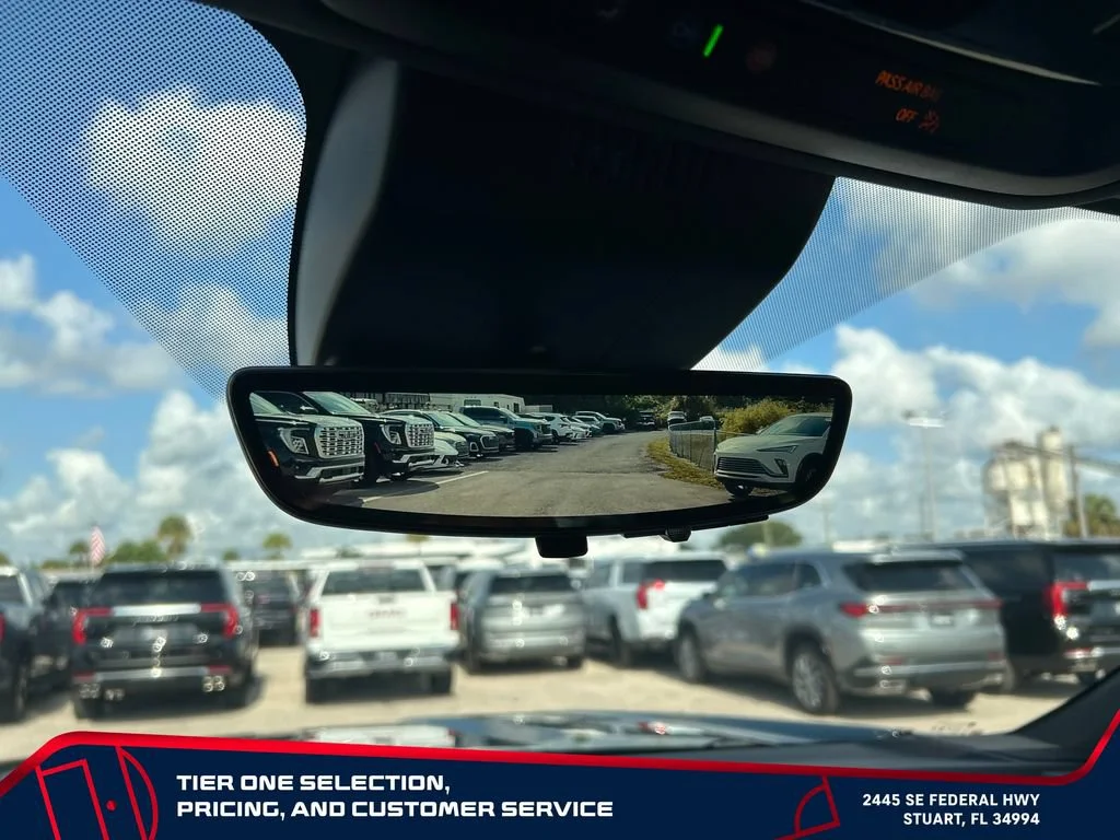 2026 GMC Yukon Denali - Photo 33
