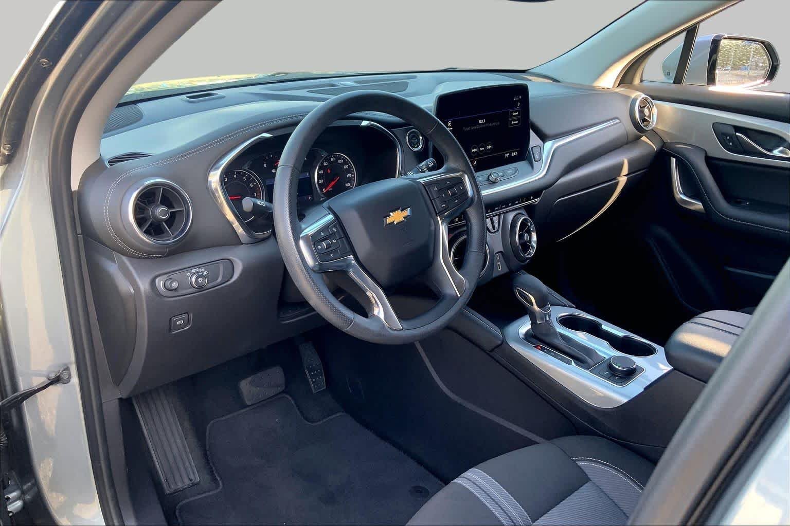Used 2026 Sterling Gray Metallic Chevrolet LT image 18