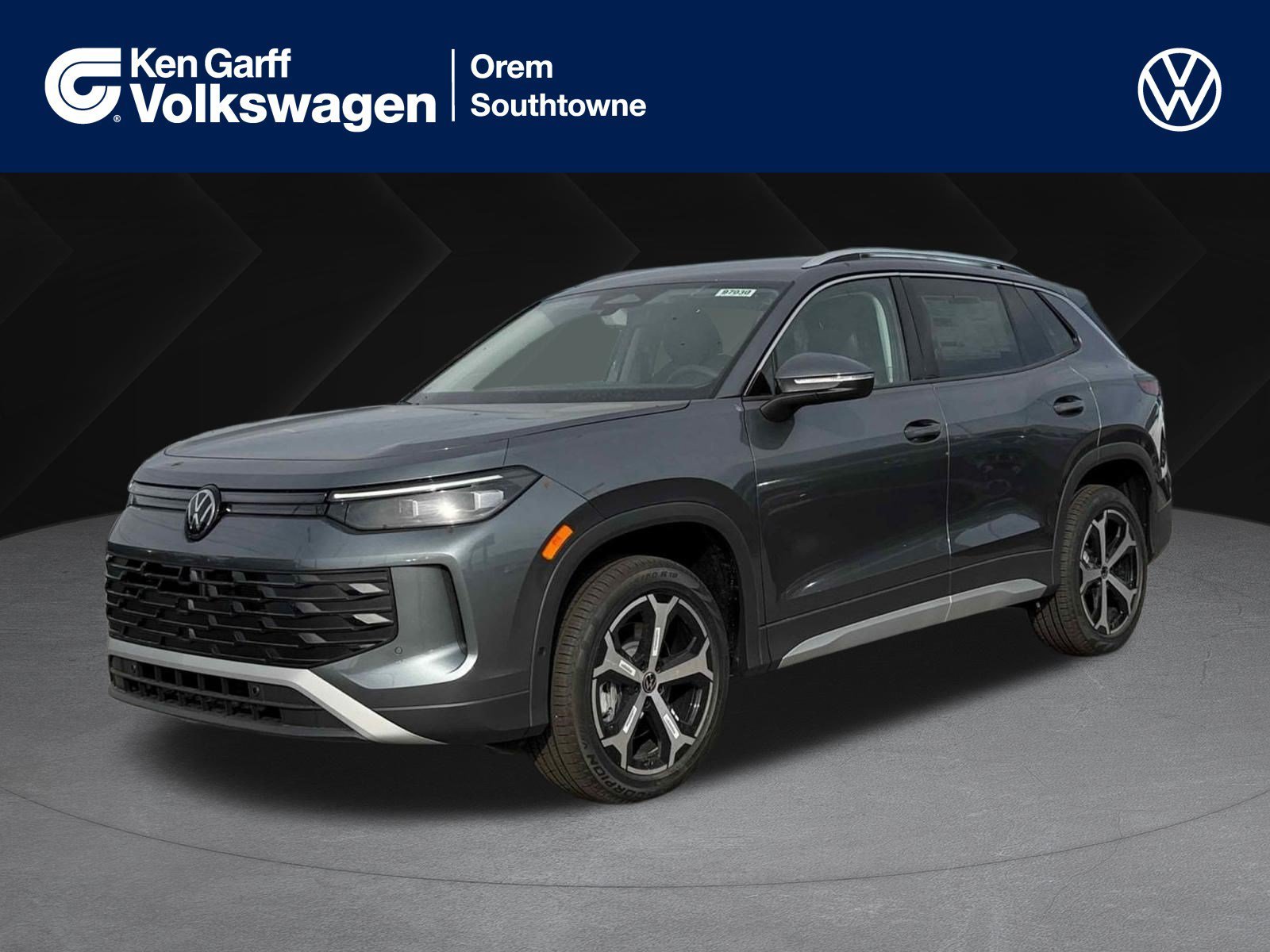 New 2026 Platinum Gray Volkswagen SE image 1