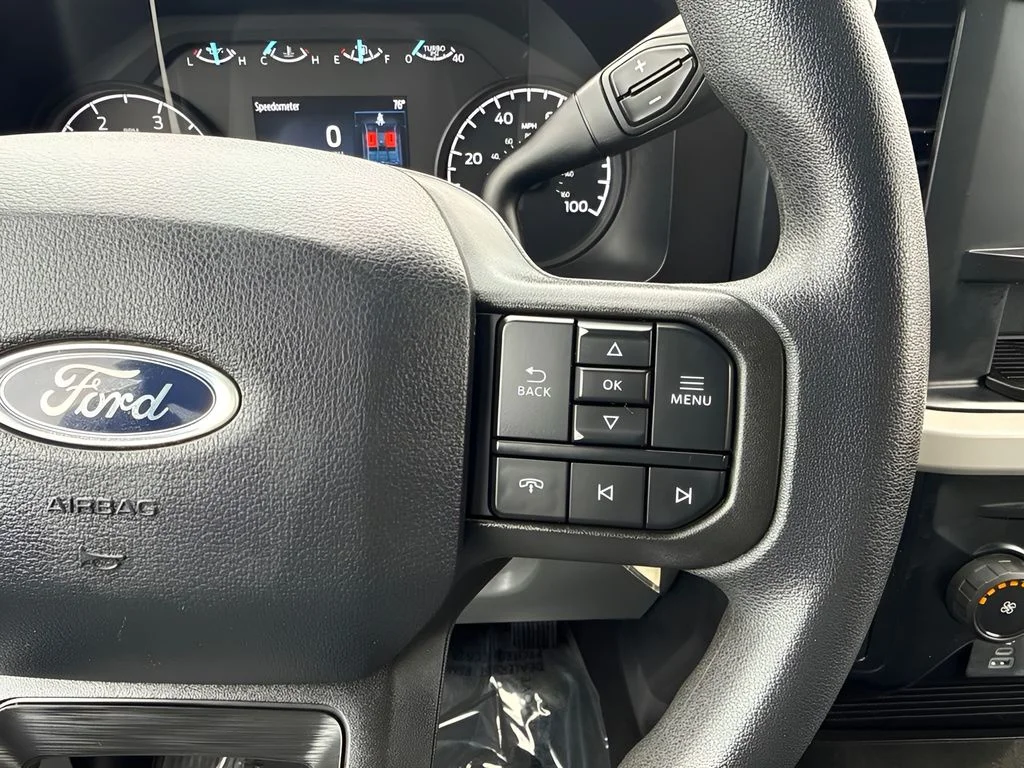 Used 2025 White Ford XLT image 15