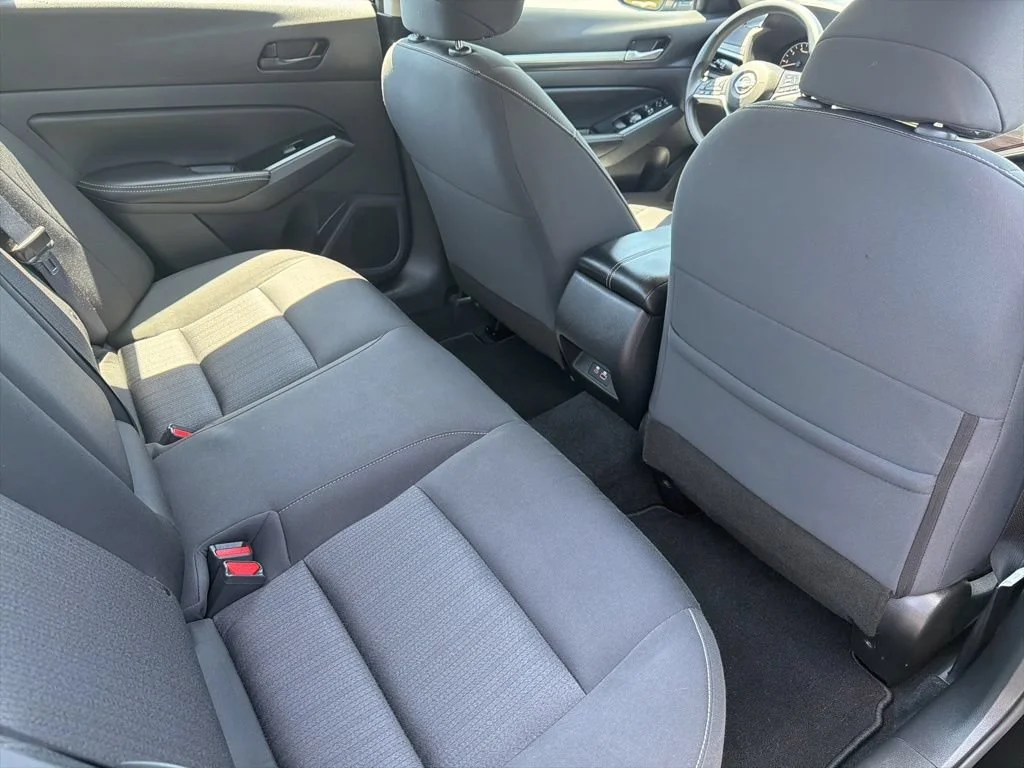Used 2023 Black Nissan 2.5 SV image 12