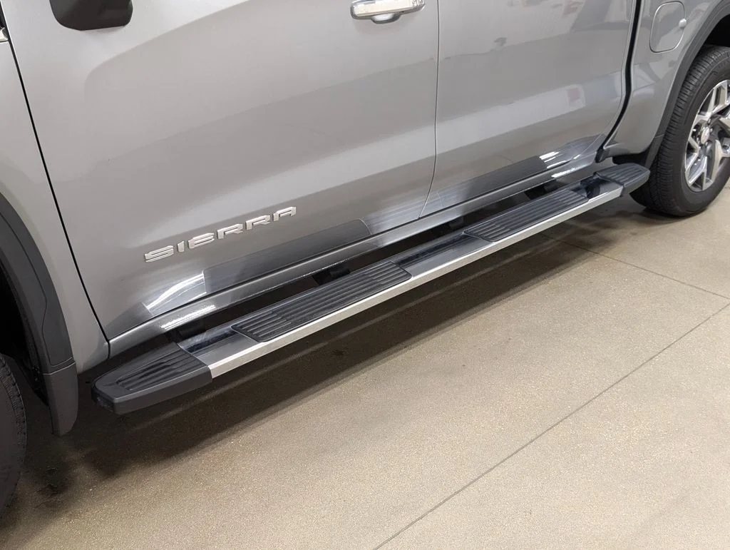 Used 2025 Sterling GMC SLT image 20