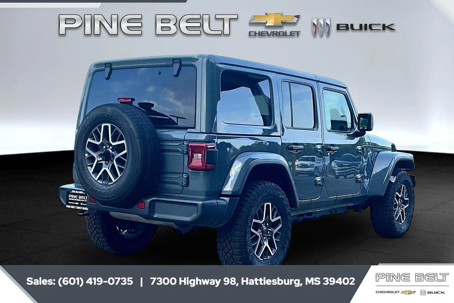 Used 2026 anvil clearcoat Jeep Sahara image 11
