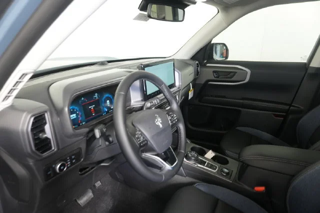 New 2025 Gray Ford Outer Banks image 22