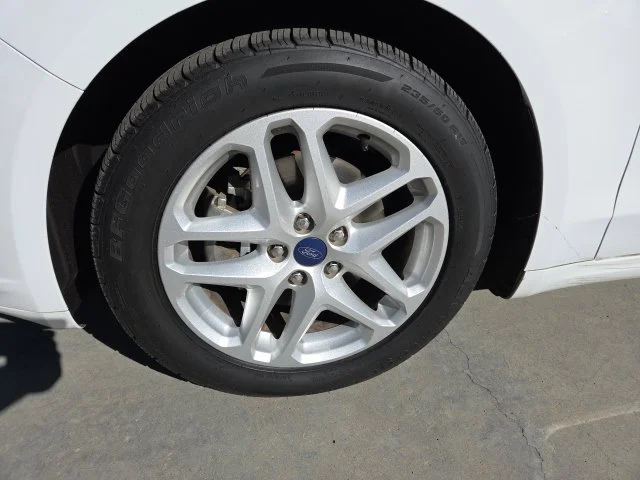 Used 2016 White Ford SE image 10