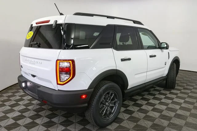 Used 2023 White Ford Big Bend image 11