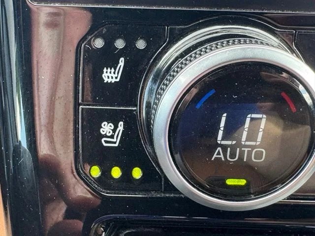 Used 2023 Magnetic Gray Metallic Toyota Platinum image 35