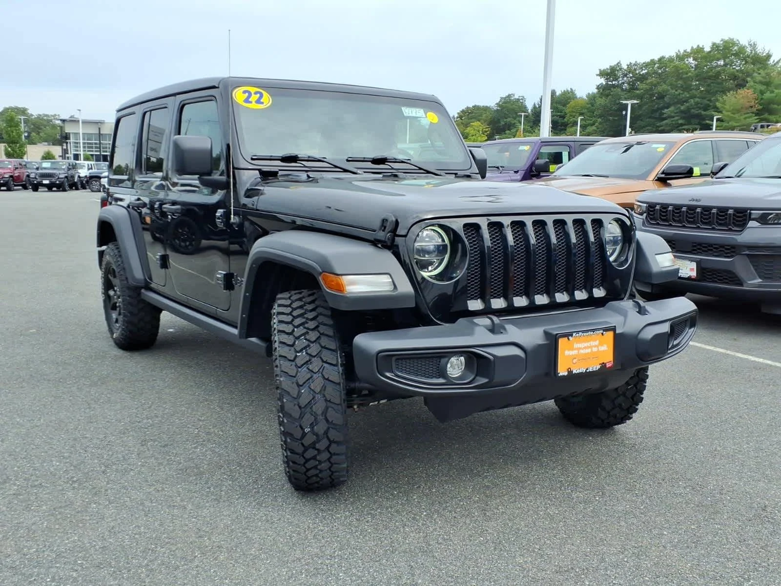 Certified Used 2022 Black Clearcoat Jeep Unlimited Willys image 5