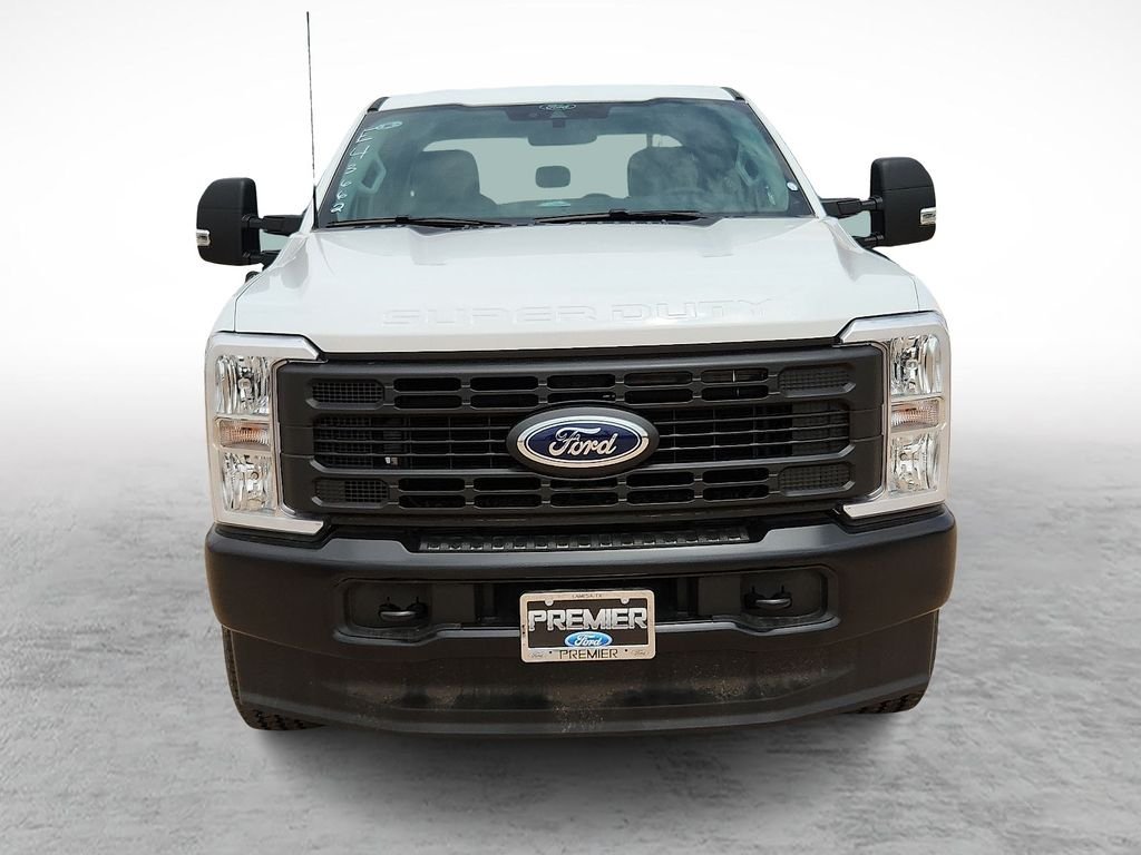 New 2026 Oxford White Ford F-350® XL image 3