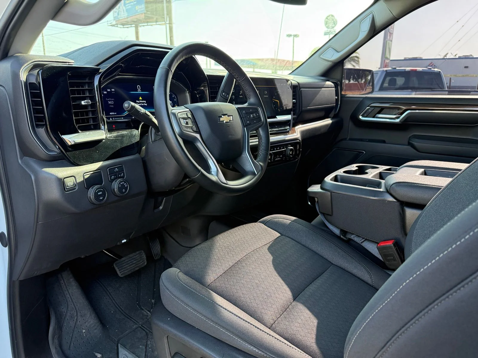 Used 2024 White Chevrolet LT image 16