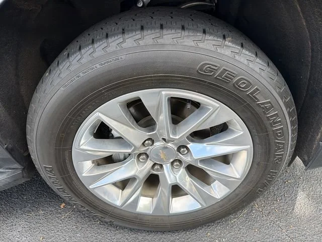 Used 2021 SATIN STEEL METALLIC Chevrolet Premier image 12