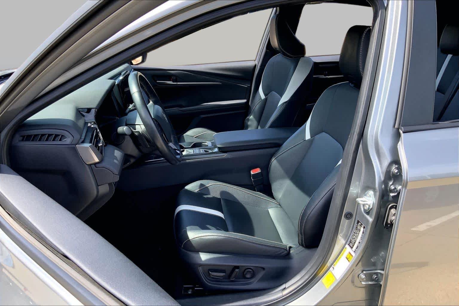 Used 2025 Heavy Metal Toyota SE image 8