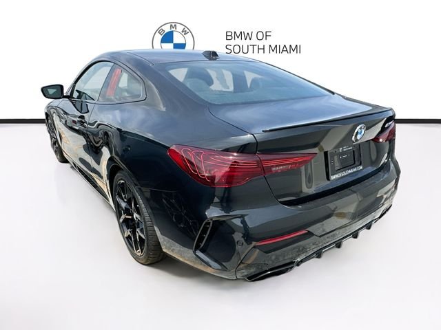 New 2027 Black BMW M440 image 4