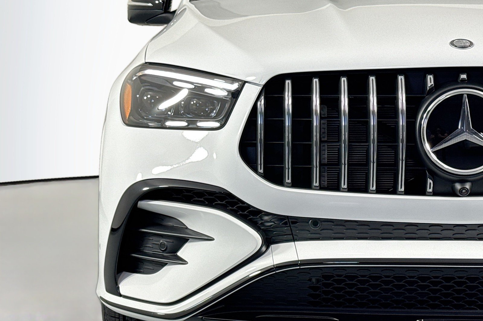 New 2026 Polar White Mercedes-Benz AMG® GLE 53 4MATIC+ Coupe image 13