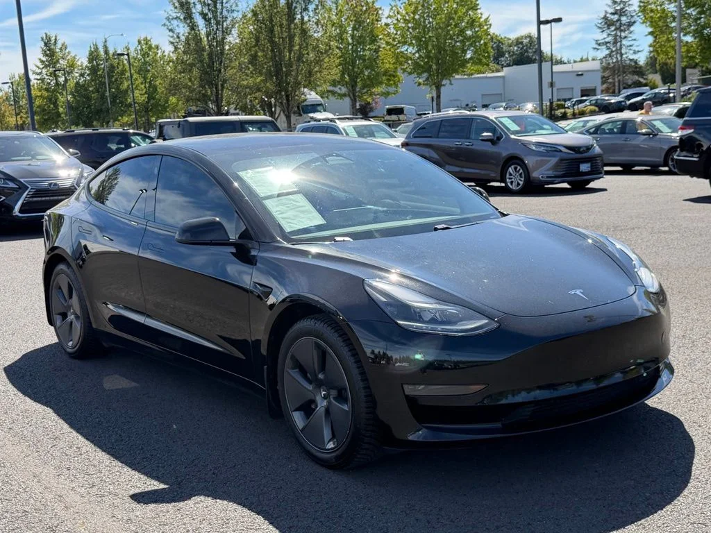 Used 2021 Tesla Model 3 Base with VIN 5YJ3E1EA4MF084269 for sale in Gresham, OR