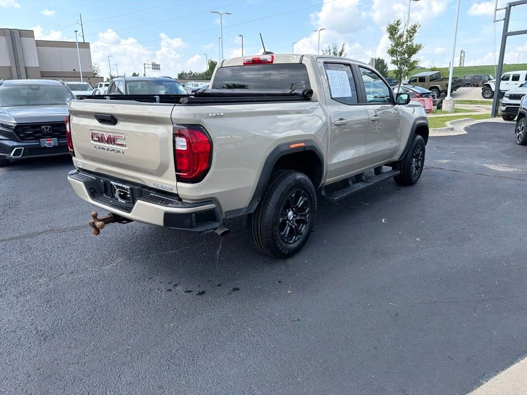 Used 2023 Beige GMC Elevation image 7