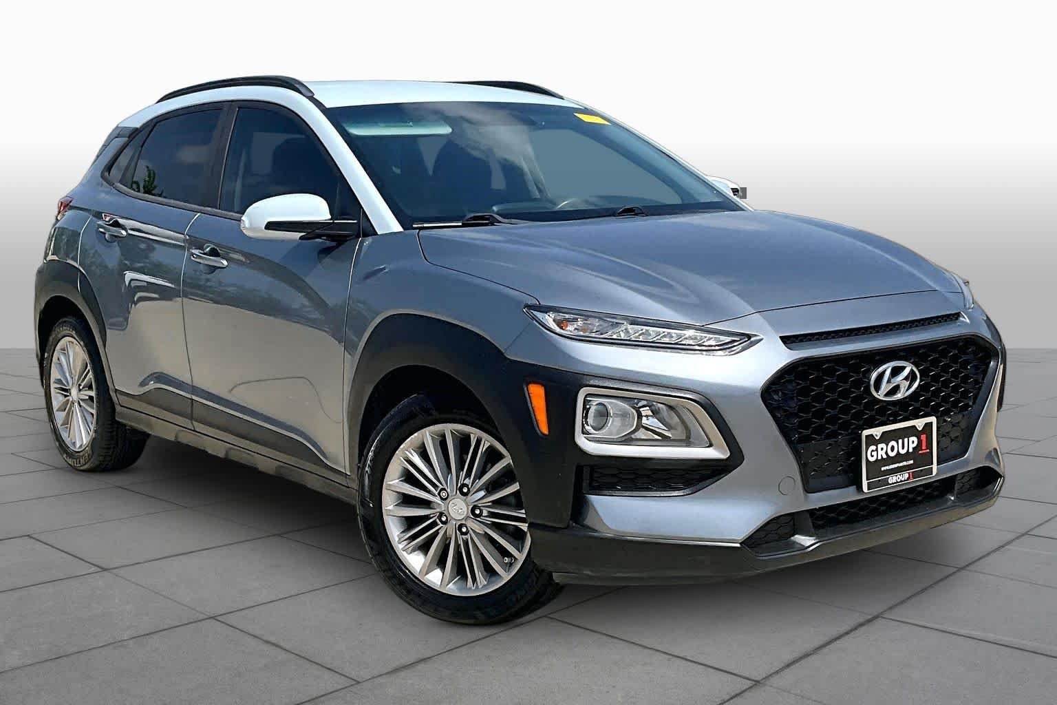 Used 2018 Sonic Silver Hyundai SEL image 3