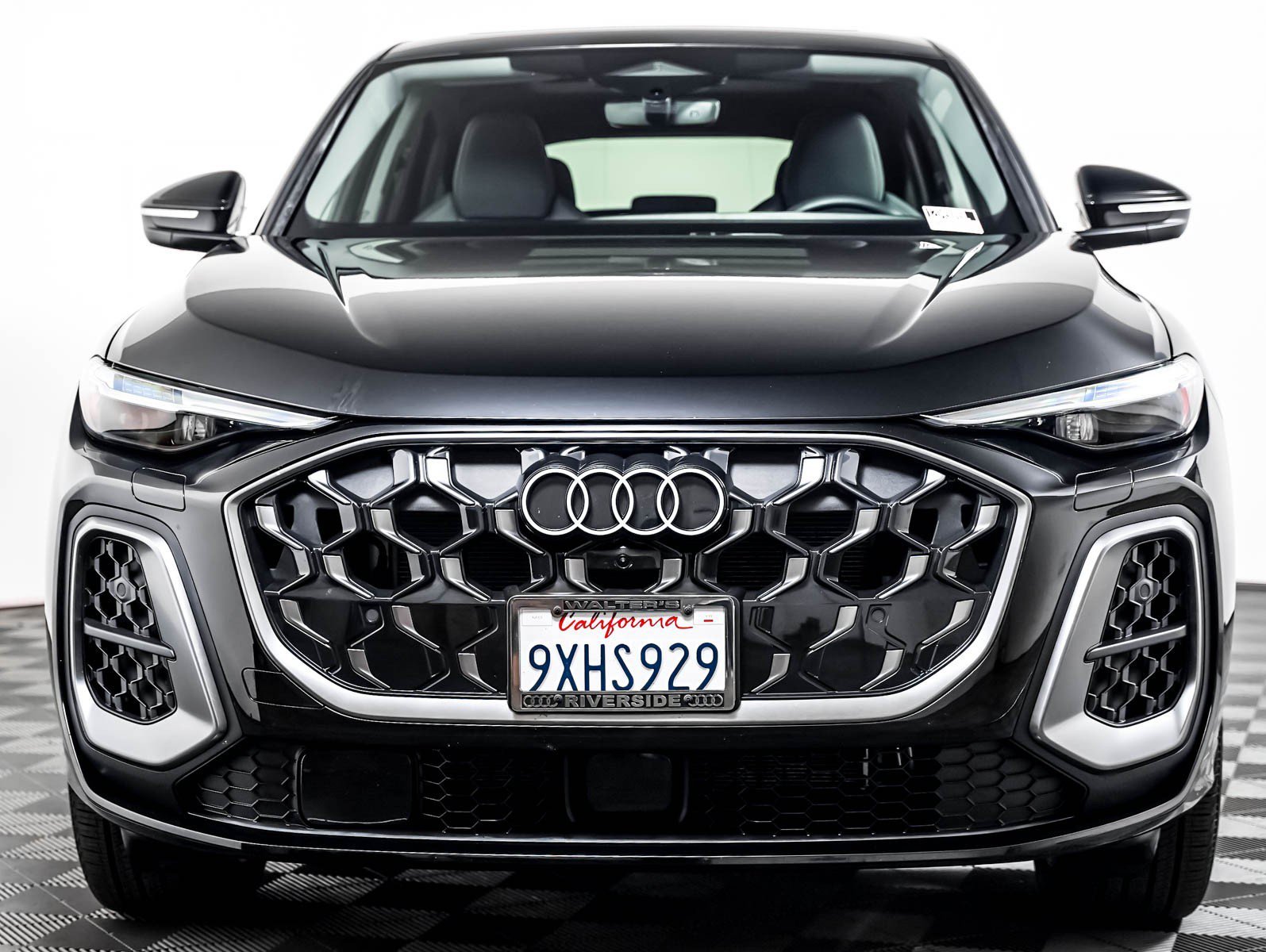 Used 2025 Mythos Black Metallic Audi Premium Plus image 10