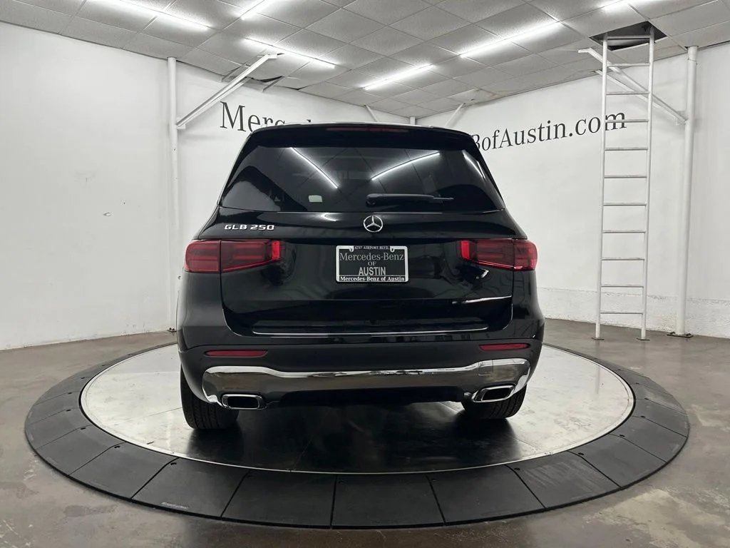 New 2026 Black Mercedes-Benz GLB 250 image 6