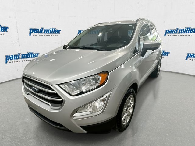 Used 2020 Silver Ford SE image 1