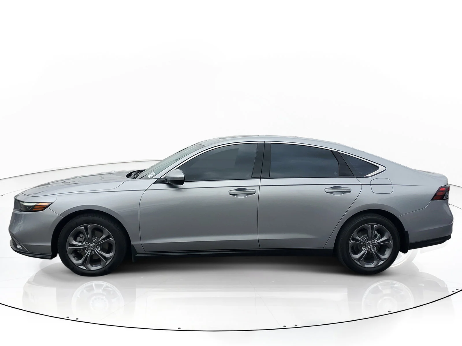 Certified Used 2024 Silver Honda EX image 7