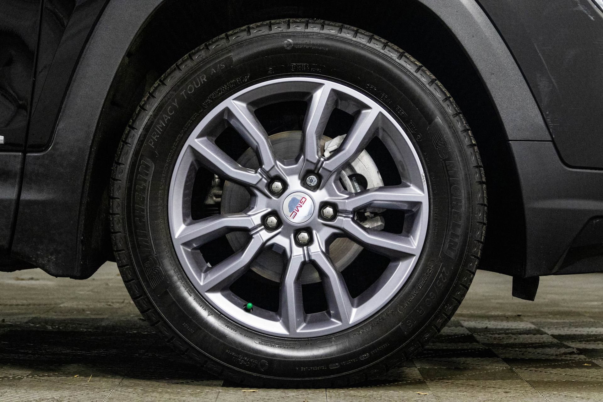 2023 GMC TERRAIN - Image 40