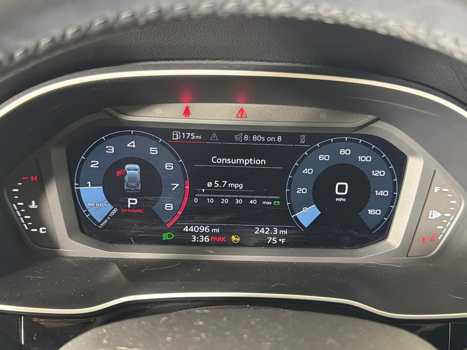 Used 2024  Audi S line Premium image 27