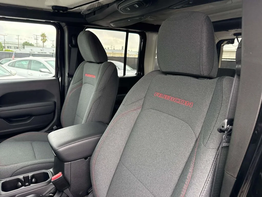 New 2025 Black Jeep Rubicon image 21