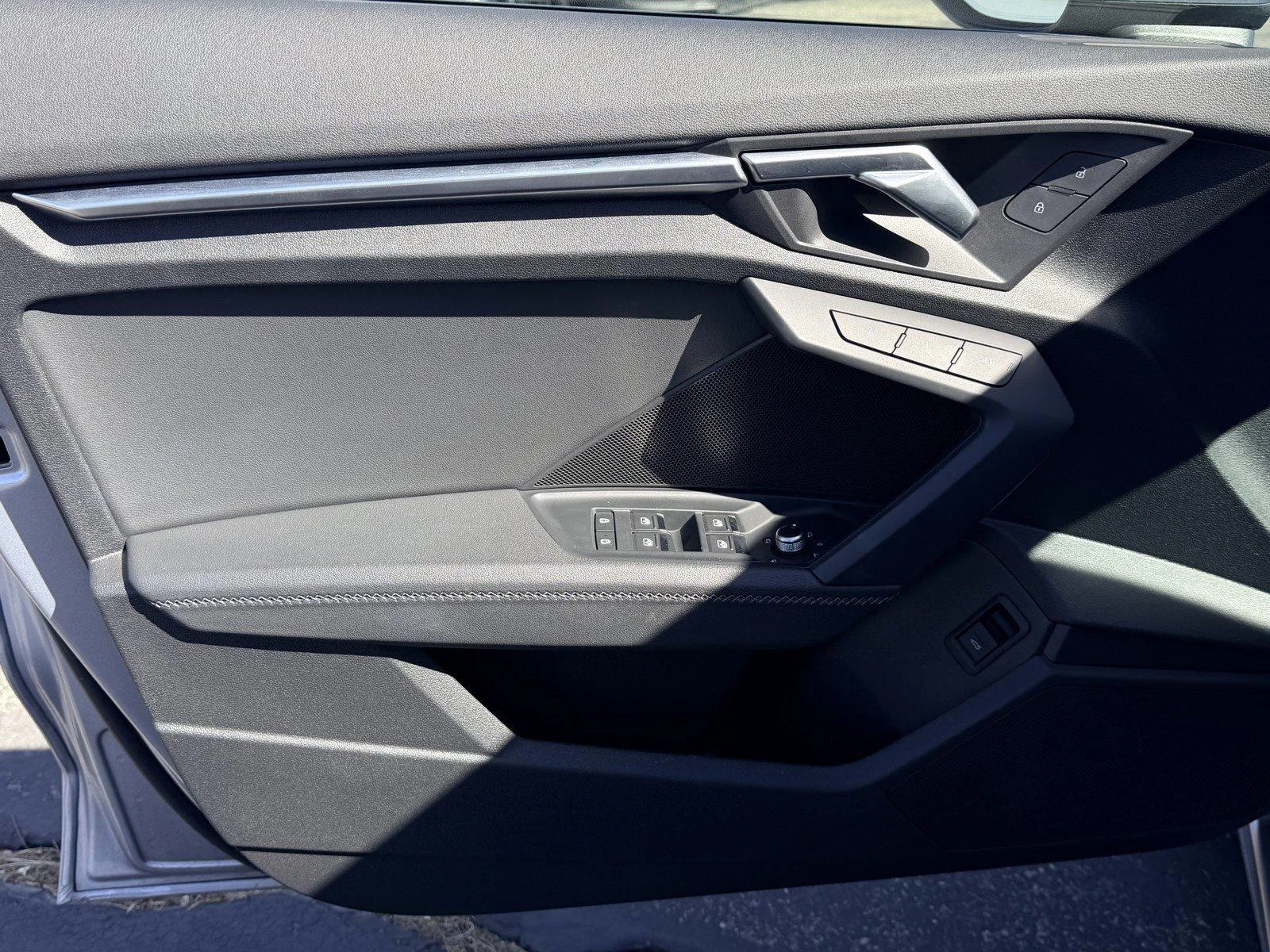 Used 2023  Audi Premium image 16