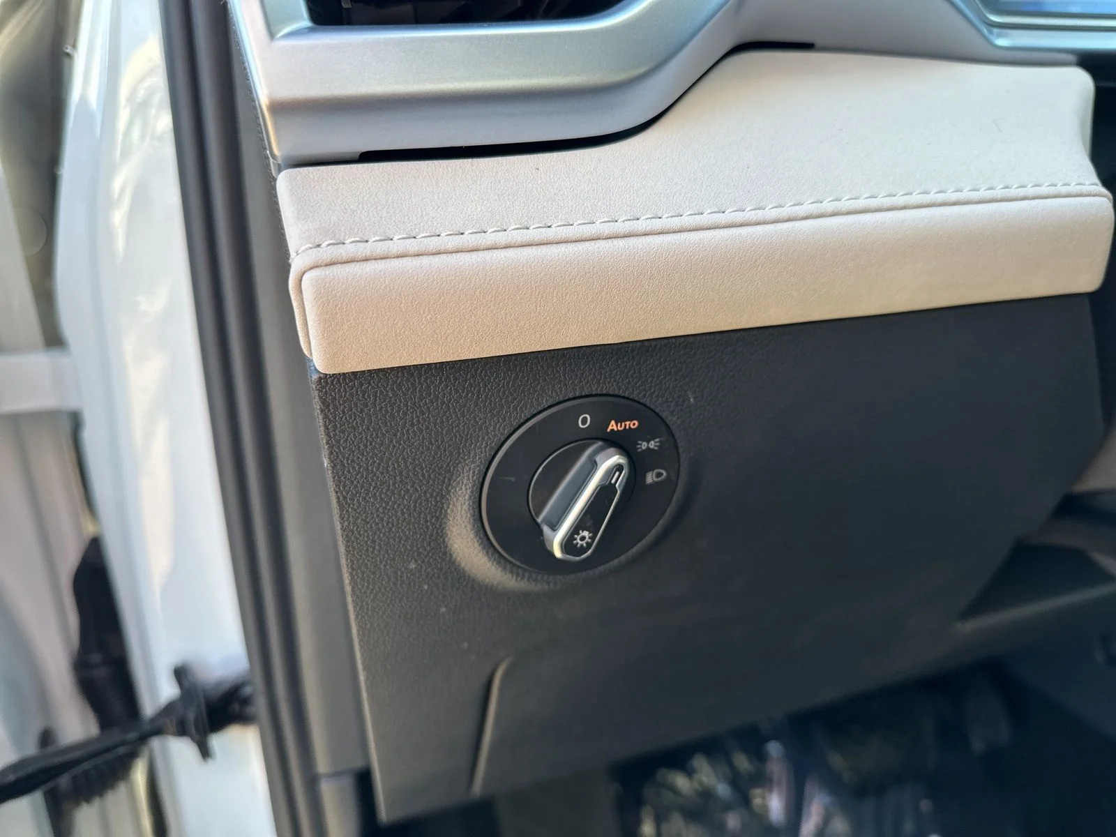 2026 Volkswagen Taos SE - Photo 16