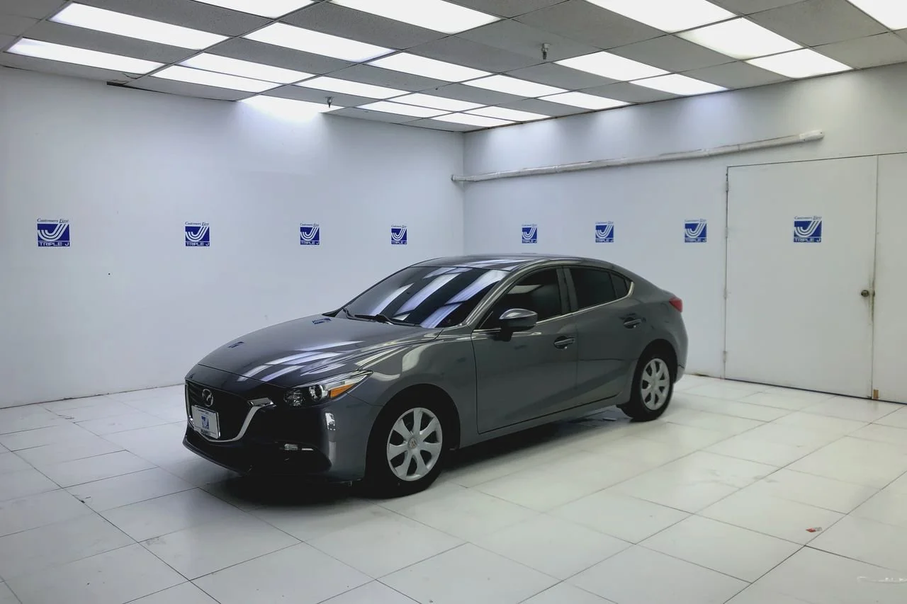 Used 2018 Machine Gray Mazda Sport image 8
