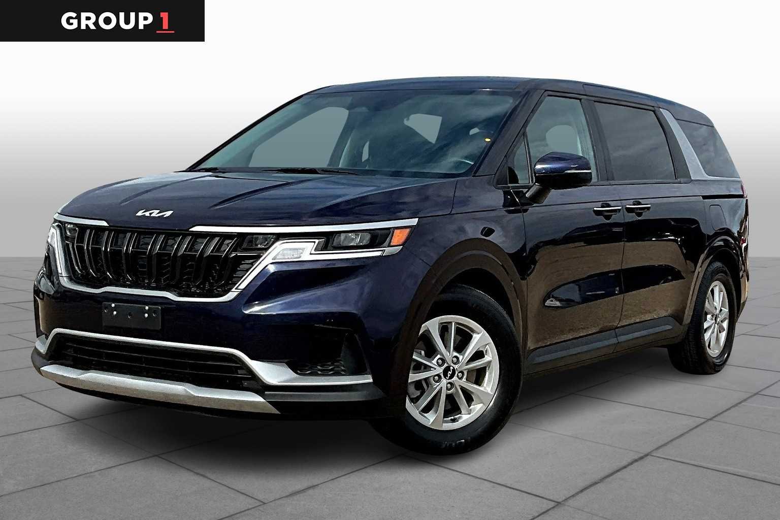 2024 Kia Sedona LX Seat Pkg's photo