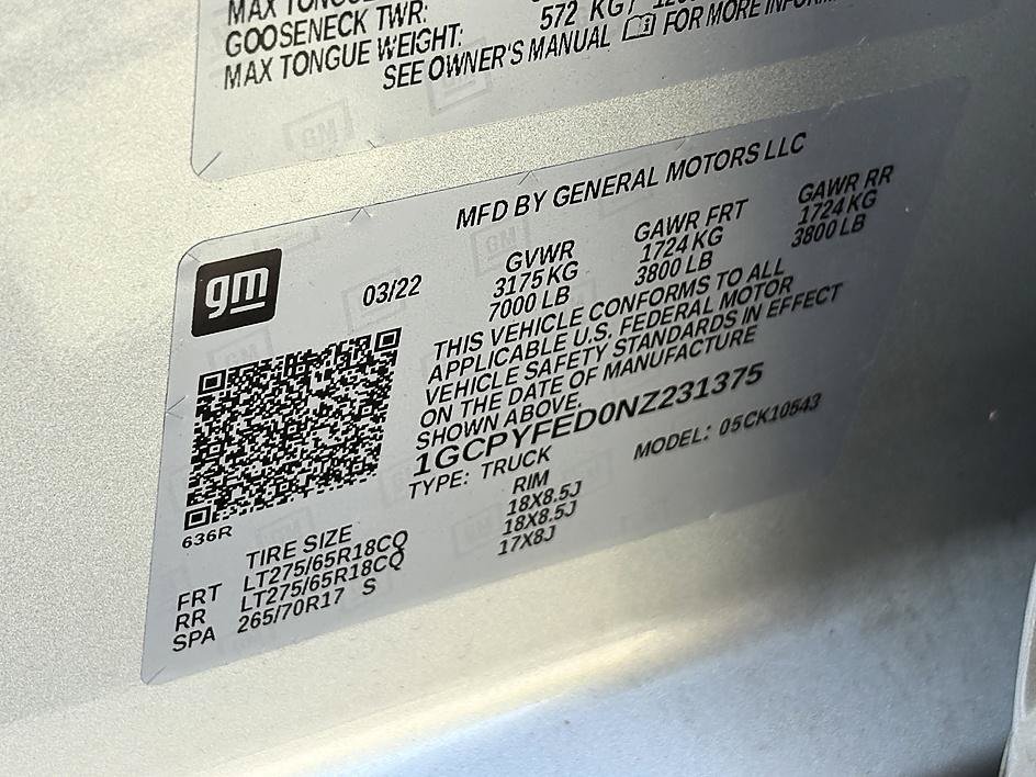 Used 2022 Silver Ice Metallic Chevrolet LT Trail Boss image 24