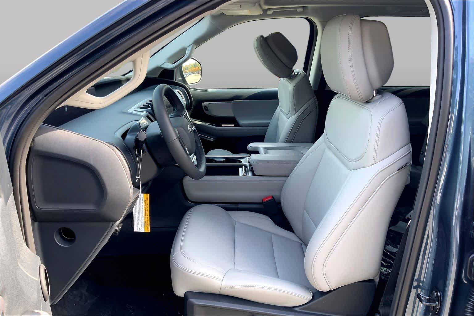 New 2027 Nocturnal Blue Metallic Ford Active image 13
