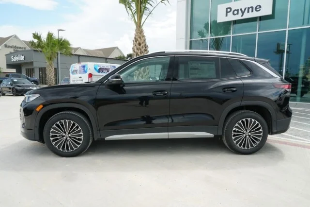 New 2026 Deep Black Pearl Volkswagen S image 11